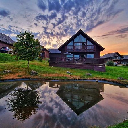 Lake View Lodge سانت كولوم ميجُر المظهر الخارجي الصورة